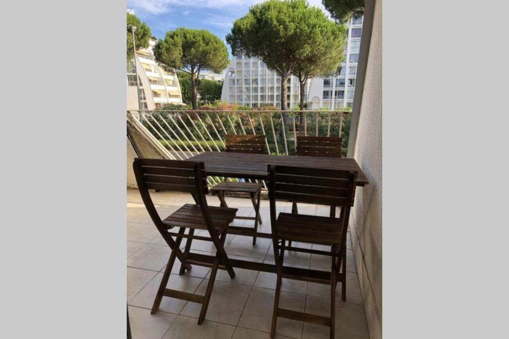 Superbe appartement climatisé à 3 min de la mer La Grande-Motte Exterior foto