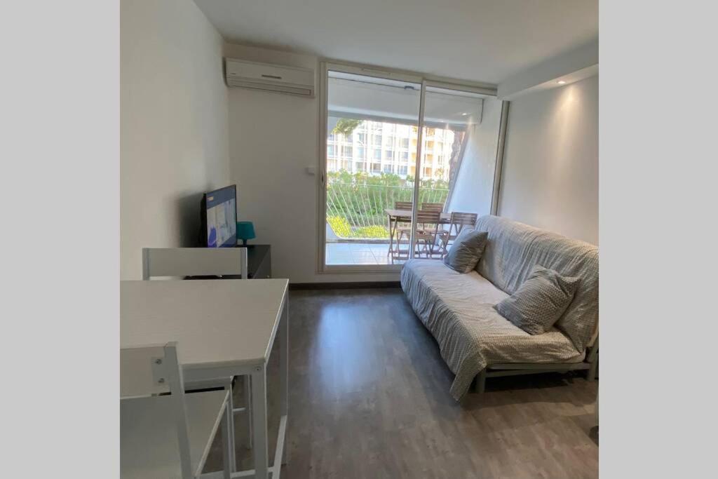 Superbe appartement climatisé à 3 min de la mer La Grande-Motte Exterior foto
